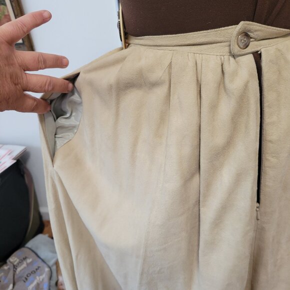 Vintage 90's Anne Klein II Real Suede Gathered Full Skirt Size Small - Picture 5 of 9